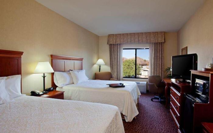 Hampton Inn & Suites Hemet