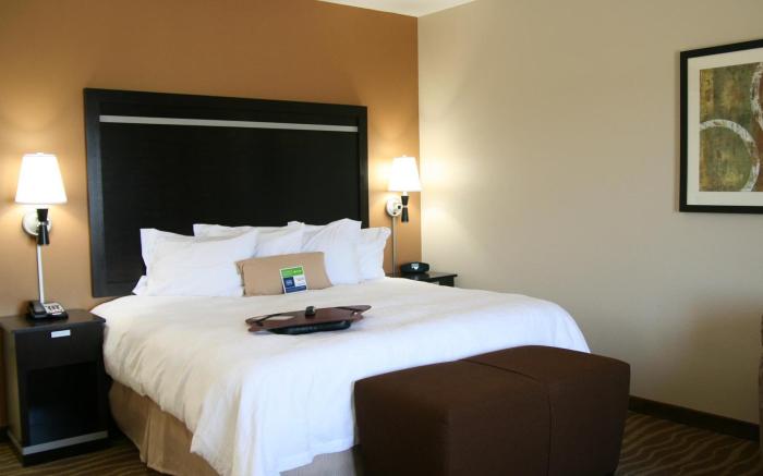 Hampton Inn & Suites Cleburne