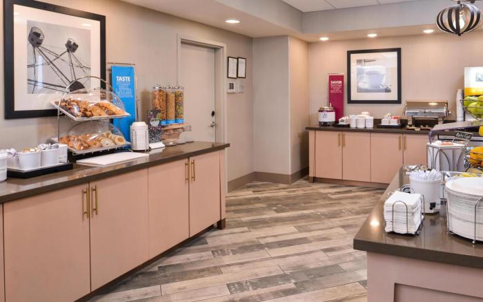 Hampton Inn & Suites Altoona-Des Moines