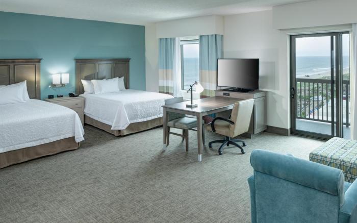 Hampton Inn & Suites Carolina Beach Oceanfront