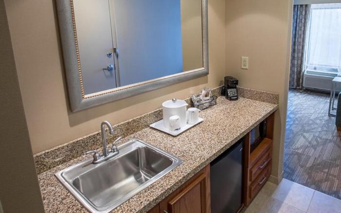 Hampton Inn & Suites Tilton
