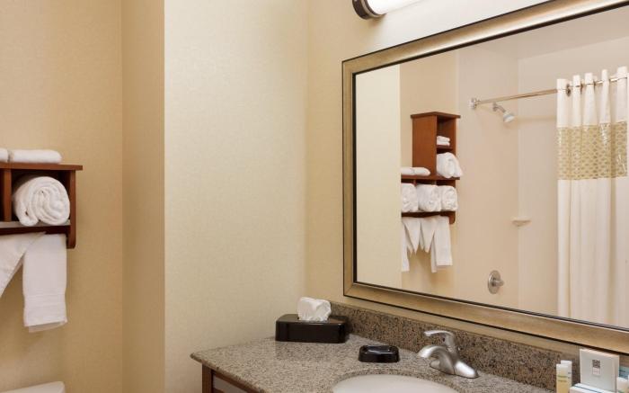 Hampton Inn & Suites Detroit/Chesterfield Township