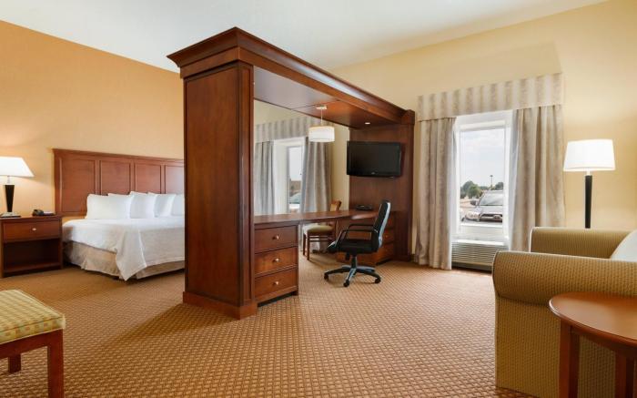 Hampton Inn & Suites Detroit/Chesterfield Township
