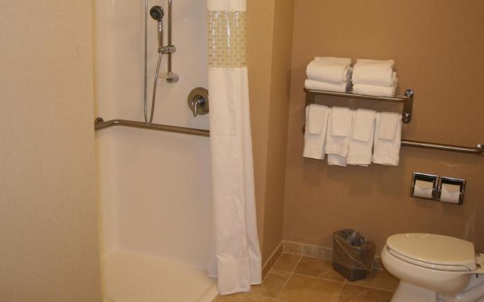 Hampton Inn & Suites Greensburg