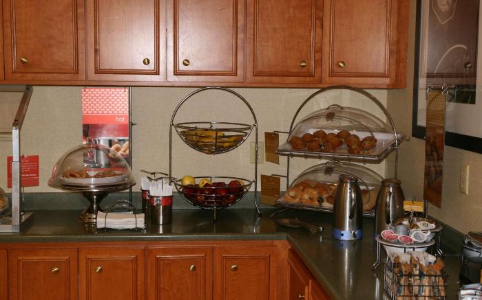 Hampton Inn & Suites Augusta West