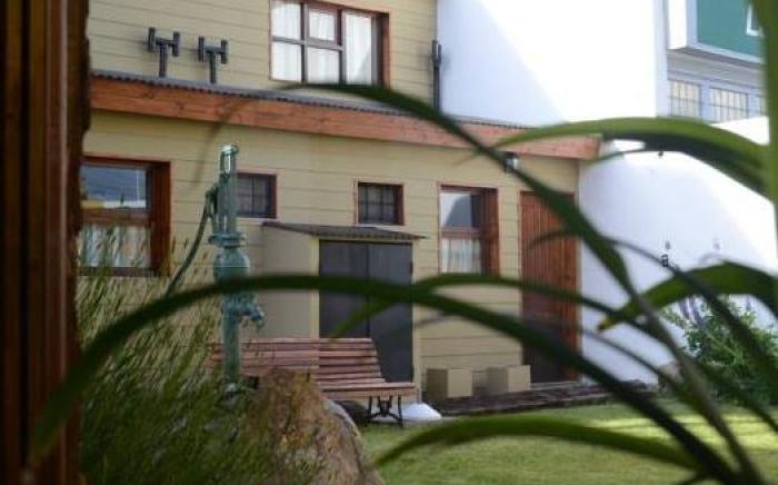 Las Avutardas Hosteria