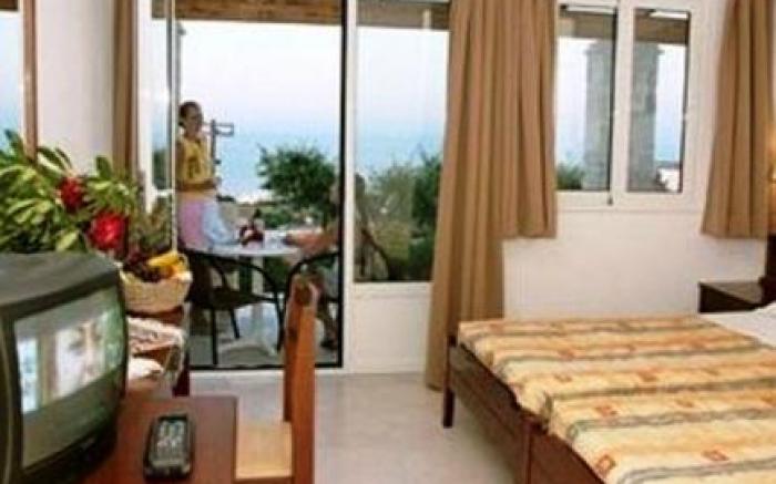 Semiramis Village Hotel