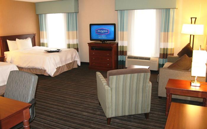 Hampton Inn and Suites Toronto Airport