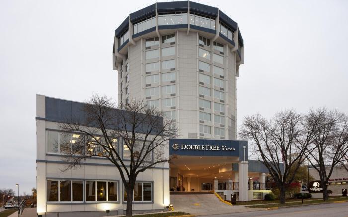 DoubleTree by Hilton Jefferson City