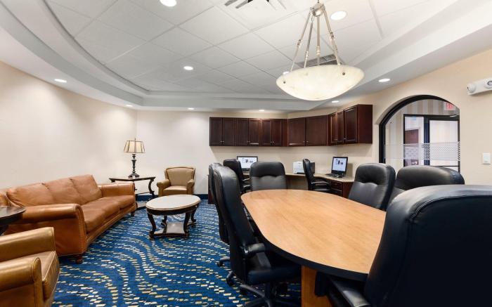 Hampton Inn Watertown