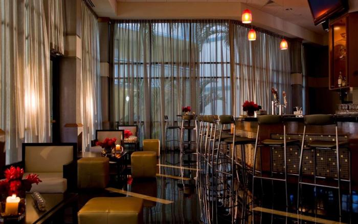DoubleTree by Hilton Palm Beach Gardens