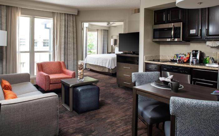Homewood Suites by Hilton North Dallas - Plano