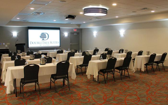 DoubleTree Suites by Hilton Dayton/Miamisburg