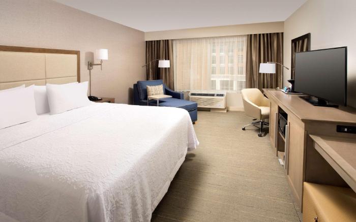 Hampton Inn Wilmington Downtown
