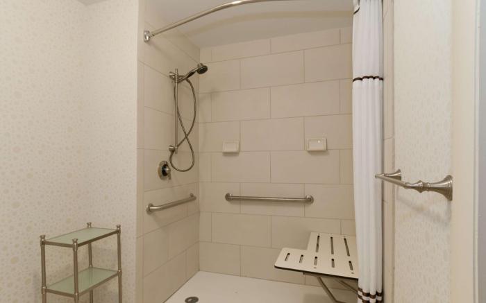 DoubleTree Suites by Hilton Hotel Charlotte-Southpark