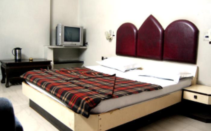 Hotel Meera