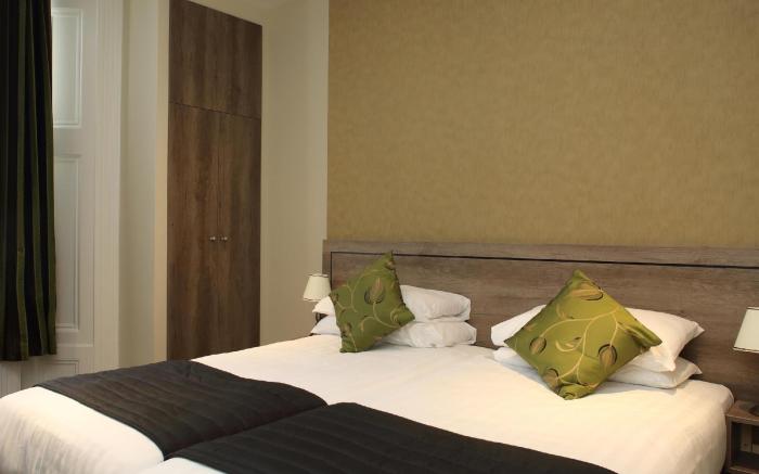 Kensington Gardens Hotel