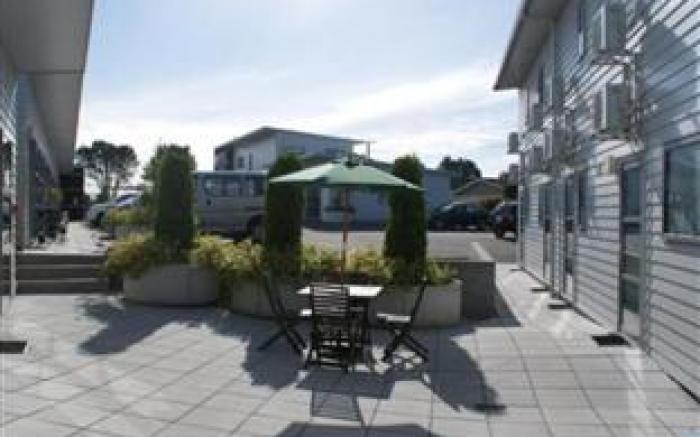 Pukekura Motor Lodge