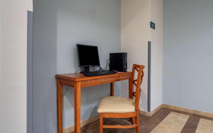 MainStay Suites Denham Springs - Baton Rouge East