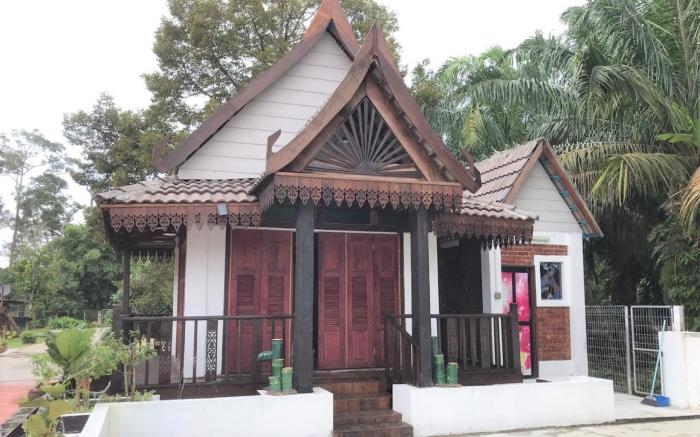 OYO Home 90332 Jentayu Homestay Pontian