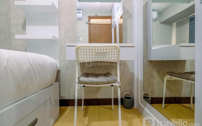 Simply 2BR Apartment at Cinere Resort By Travelio
