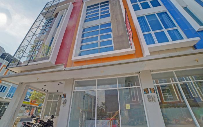 Super OYO 90559 Gamacity Residence