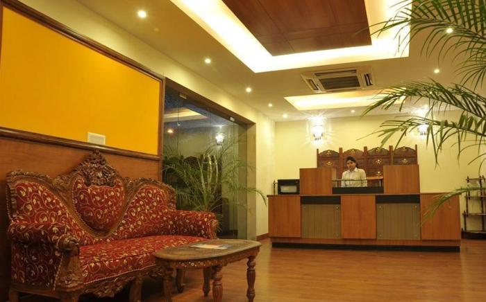 Hotel Emarald