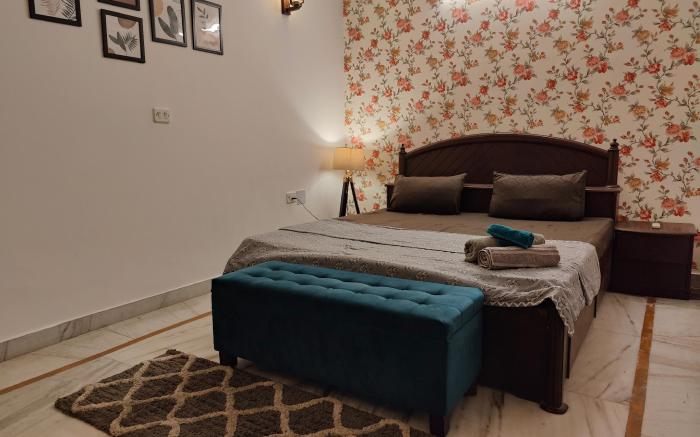 Luxury Cottage by iTvara | 2 Bedrooms near Ganges