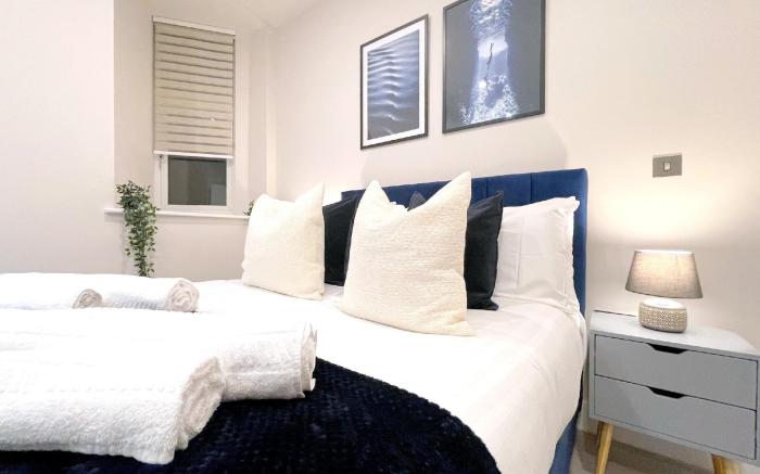 Shrewsbury apartments by BEVOLVE - Free Parking 