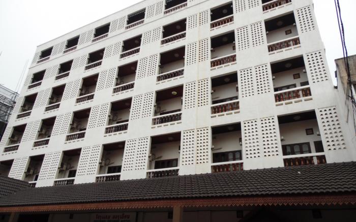 Douang Deuane hotel