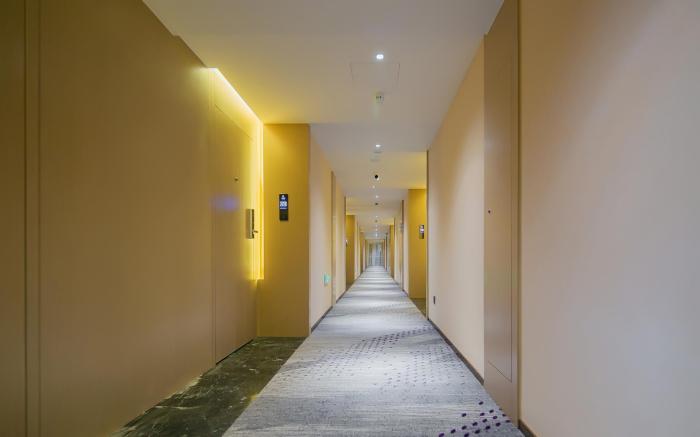 Lavande Hotel Xianyang High-speed Railway Station