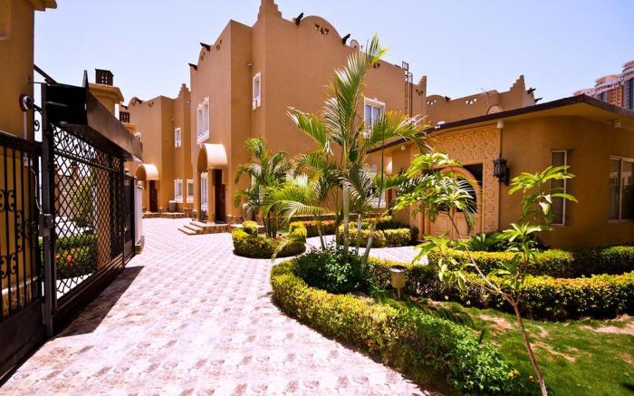 OYO 614 Jumeirah Villas