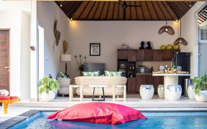CASA MALEH | 2BR Lively Villa in Kayu Aya Seminyak