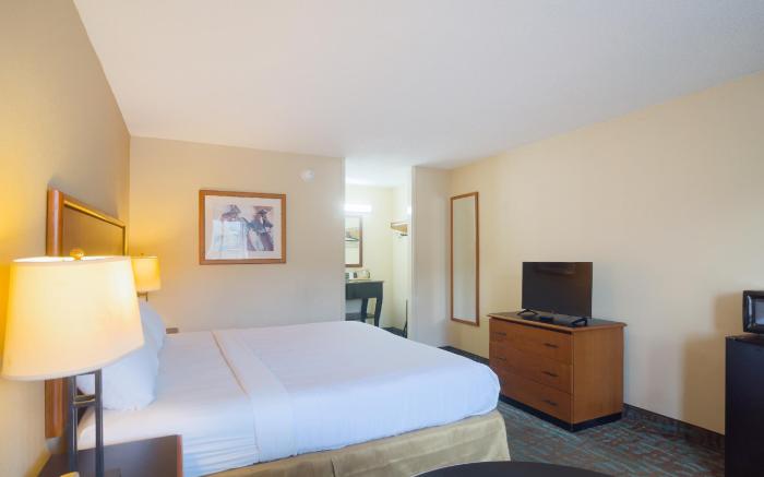 OYO Hotel Harriman near I-40