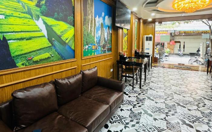 Holiday Suites Hotel & Spa
