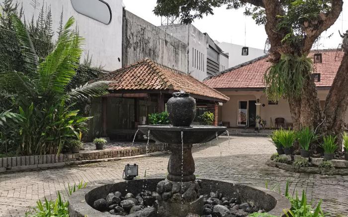 Hotel Catur Putra
