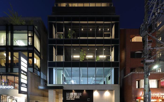 H Hotel