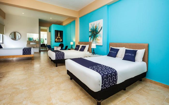 Capital O Cancun International Airport 24/7
