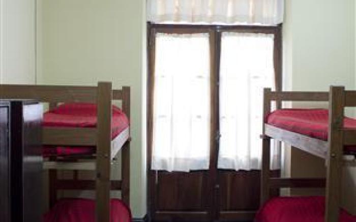 BA Stop Hostel