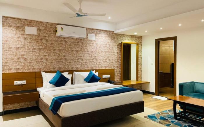 Royal Ace Boutique Hotel