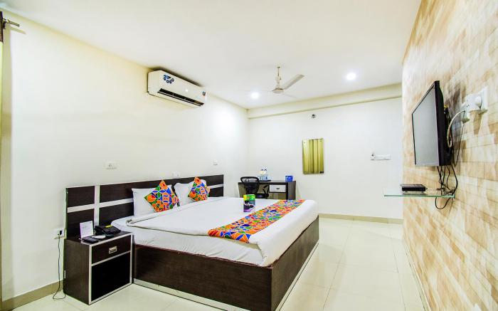 FabHotel Pride Inn - Nr TCS Deccan Park, Hitech City