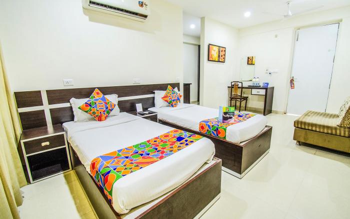 FabHotel Pride Inn - Nr TCS Deccan Park, Hitech City