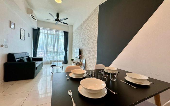 KK SUTERA AVENUE WT POOL OPP IMAGO 2BR 5pax【16】