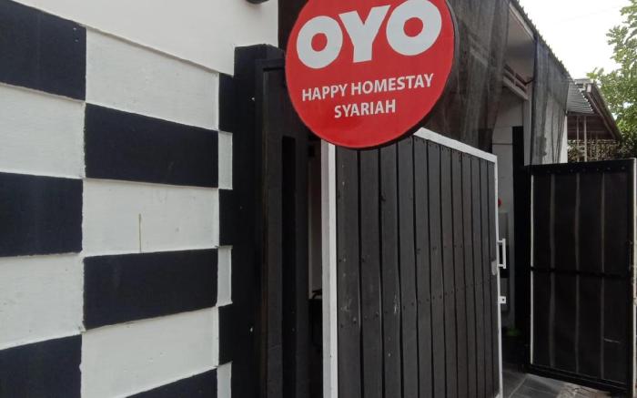 OYO 90684 Happy Homestay Syariah