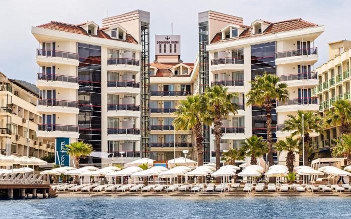 Poseidon Hotel - Adult Only