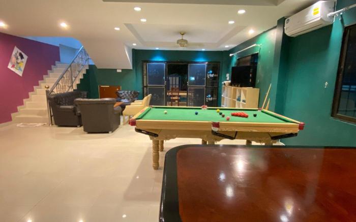 Jomtien beach 1km,color villa,BBQ,台球,karaoke