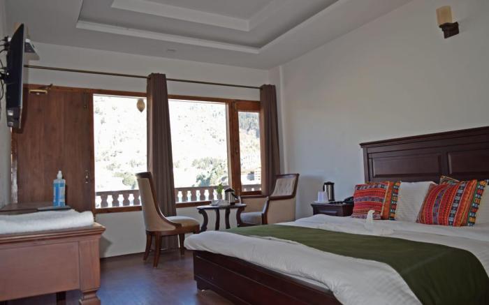 Hotel Alpas Manali