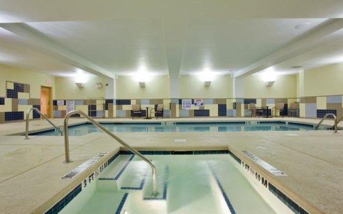 Holiday Inn Express Hotel & Suites Raleigh Sw - At Nc State By IHG