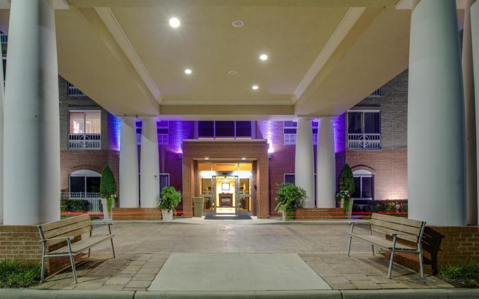 Holiday Inn Express Hotel & Suites Raleigh Sw - At Nc State By IHG