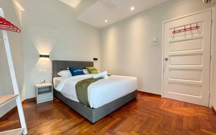 A Cozy & Peaceful 3BR Apartment | 3 min to shops